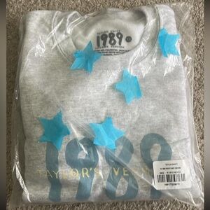 Taylor Swift Gray Sweater with Blue Stars